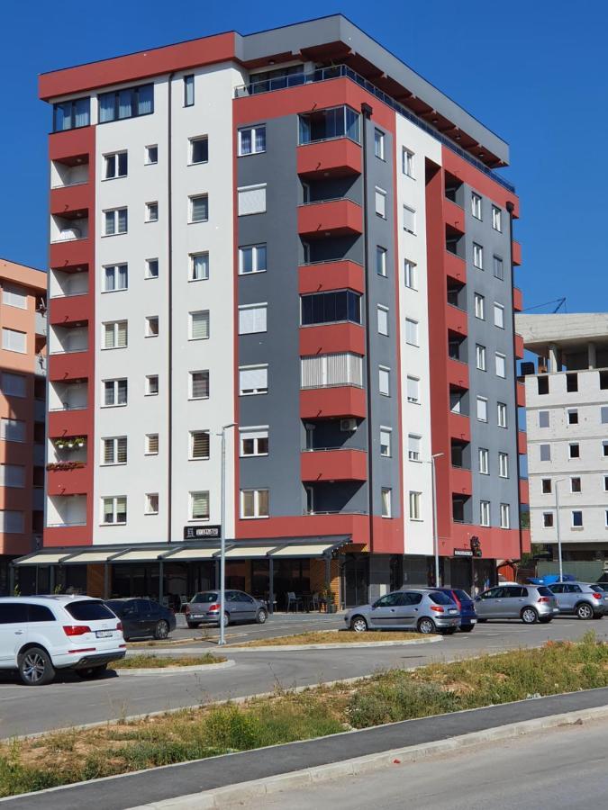 S&D Apartman Lukavica Exterior photo